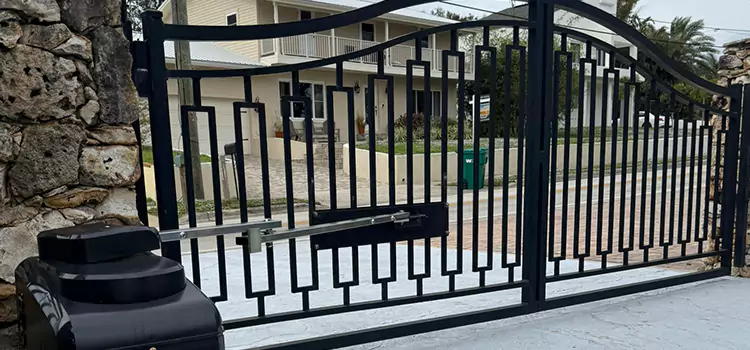 Swing Gate Opener with Keypad Yukon
