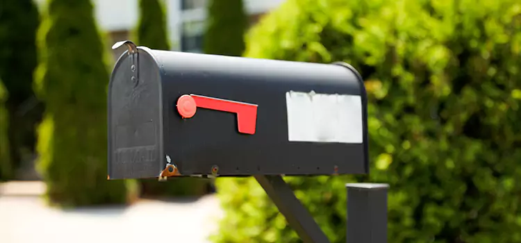 Secure Mailboxes for Packages Yukon