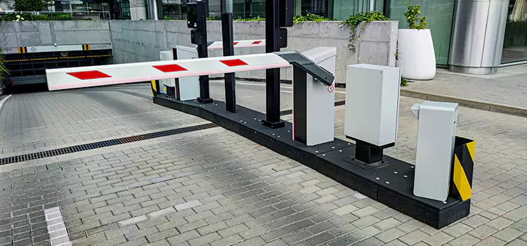 Custom Gate Design & Integration Yukon